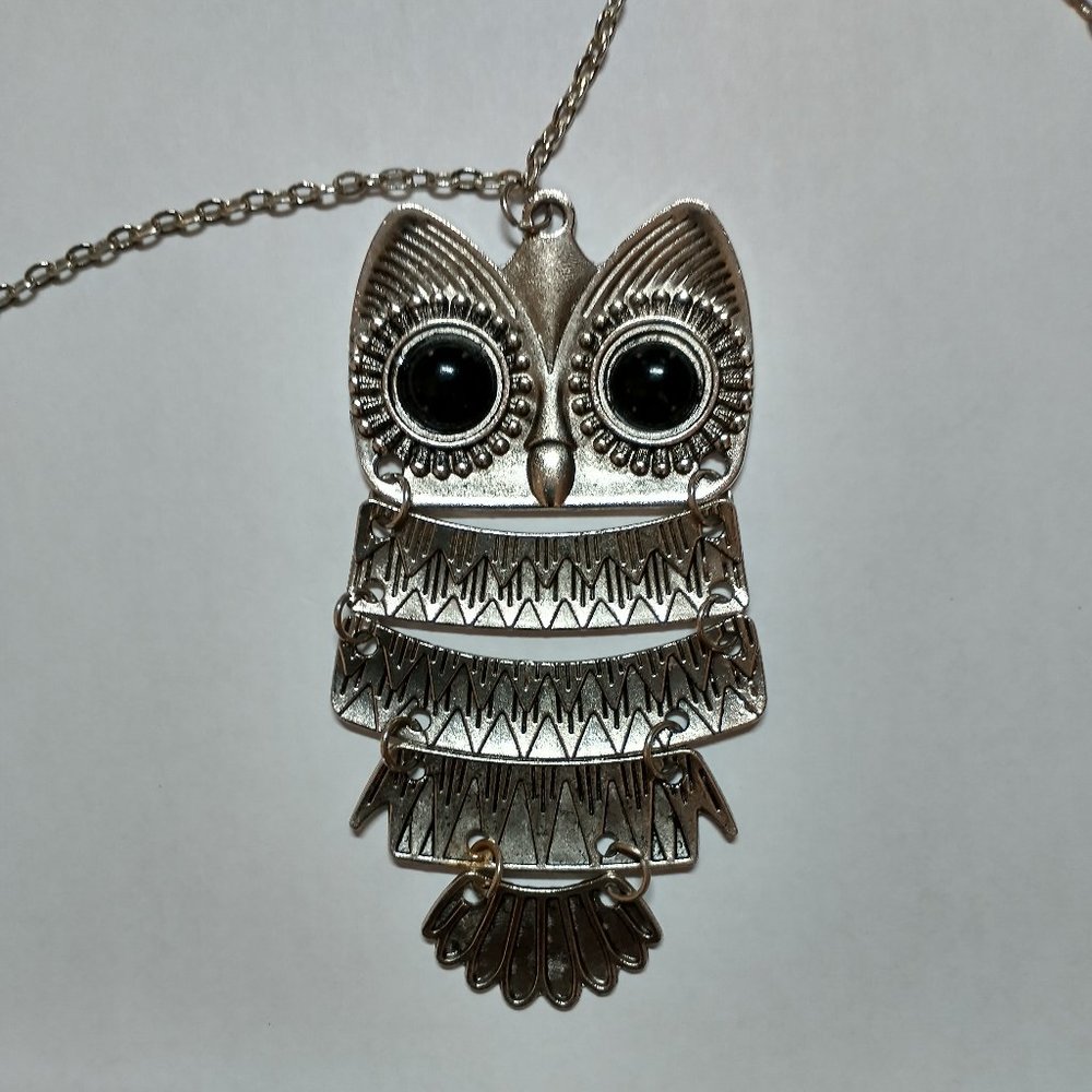 Silver Owl with chain